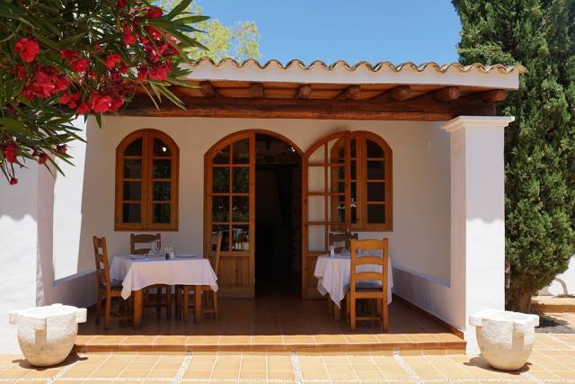 Best time for Typical Mediterranean Food in Ibiza