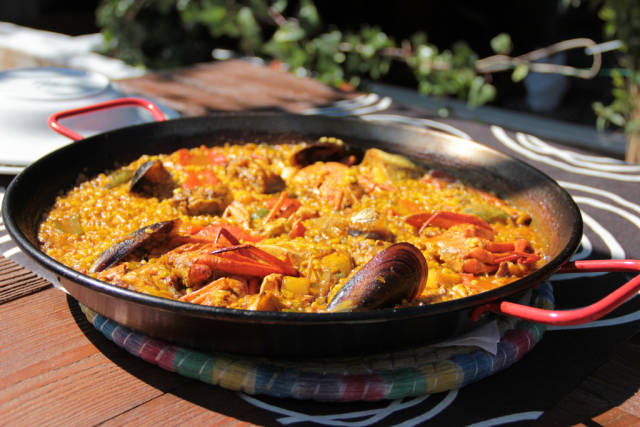 Typical Mediterranean Food in Ibiza - Best Time