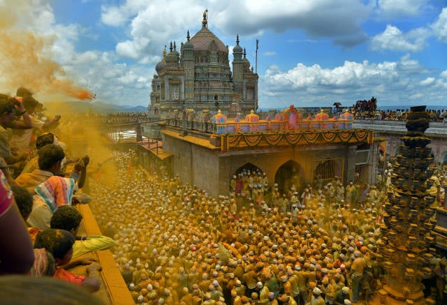 Somvati Utsav (Bhandara Festival) in India - Best Time