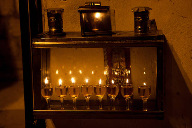 Hanukkah in Israel - Best Time
