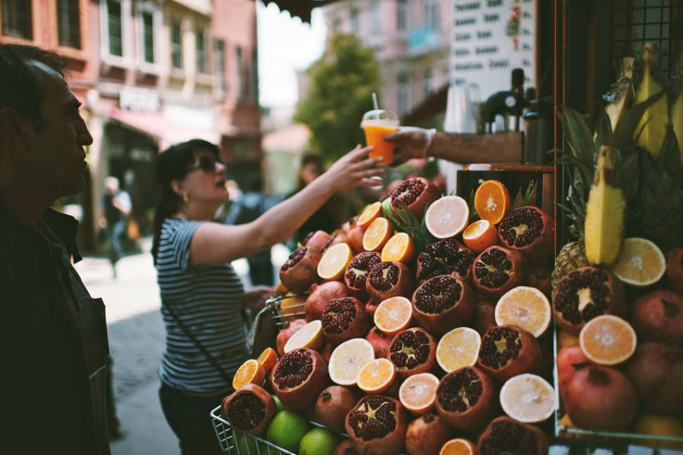 Best time for Pomegranate Fresh Juice in Istanbul