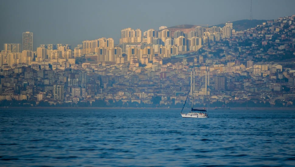 Best time to see Sailing in Istanbul