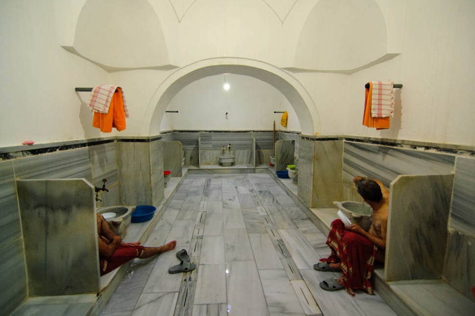 Warm up in Traditional Hamam in Istanbul - Best Time