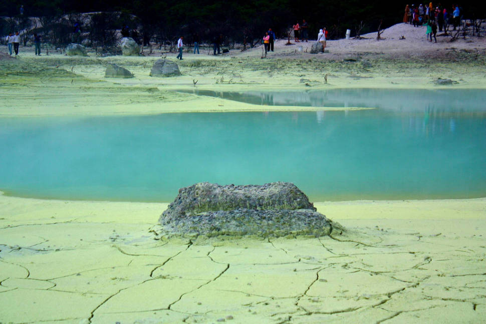 Kawah Putih (White Crater) in Java - Best Season