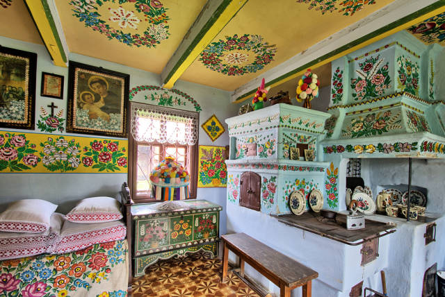 Painted Cottage Contest in Zalipie in Krakow - Best Season