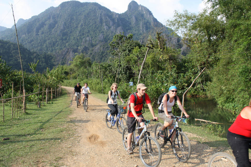 The Tour de Laos sets off on its afternoon stage back to Vang Vieng