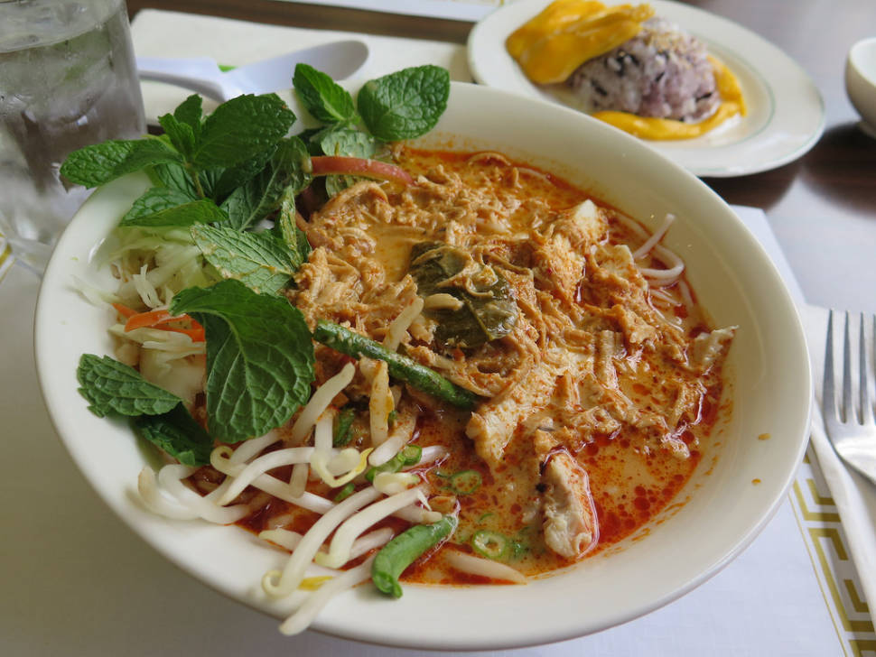 Khao Poun Soup in Laos - Best Time