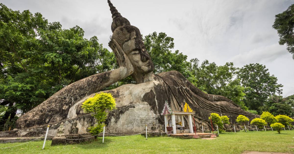 Xieng Khuan or Buddha Park in Laos - Best Time
