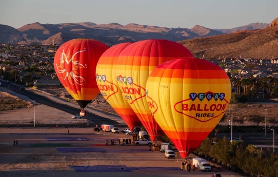 Sunset Hot Air Balloon Rides in Las Vegas - Best Season
