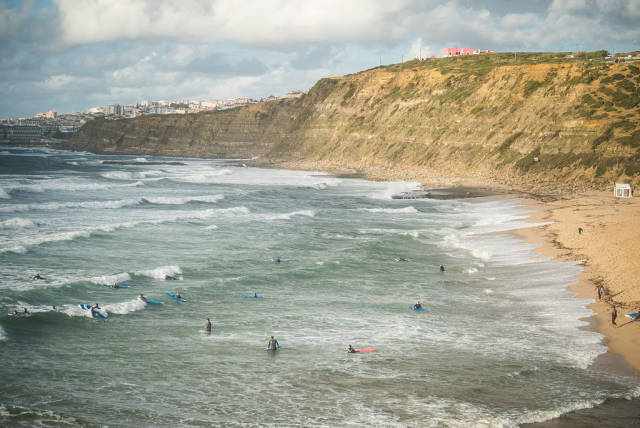 Best time for Surfing in Lisbon