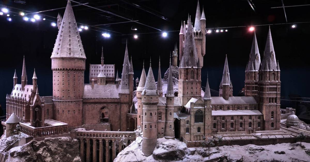 Hogwarts in the Snow in London - Best Time