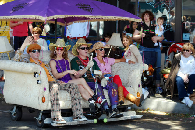Best time for Pasadena Doo Dah Parade in Los Angeles