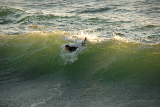 Surfing in Los Angeles - Best Season