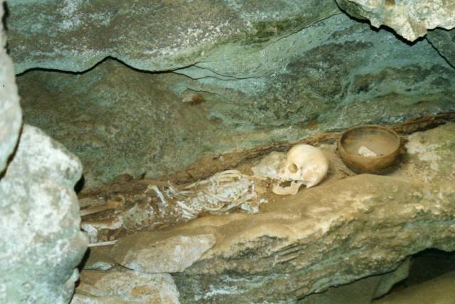 Best time for Caving with Crocodiles in Madagascar