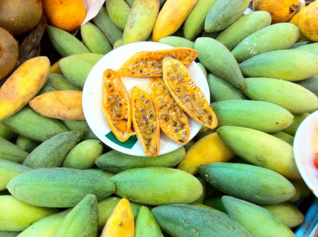 Passionflower Fruit in Madeira - Best Time