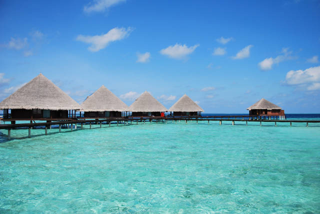 Dry Season (Northeast Monsoon) in Maldives - Best Time