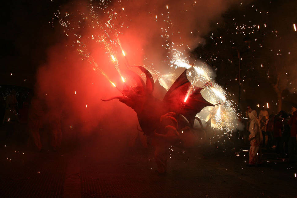 Best time for Nit de Foc (Fire Night) in Mallorca