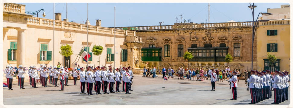 Changing of the Guard in Malta - Best Time