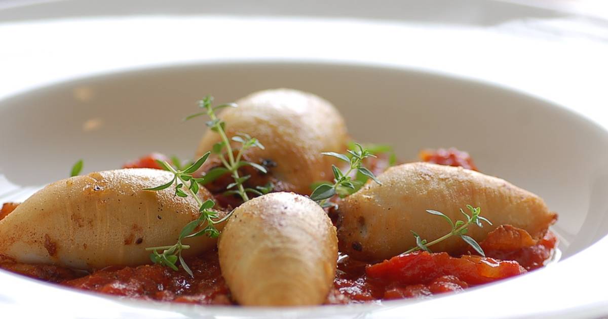 Klamari Mimlija or Stuffed Squid in Malta - Best Time