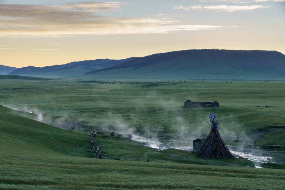 Hike in Khangai Nuruu mountains (day 2 from Khangai Resort to hot springs) - hot springs near campsite in evening