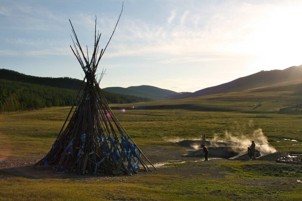 Hot Springs in Mongolia - Best Time