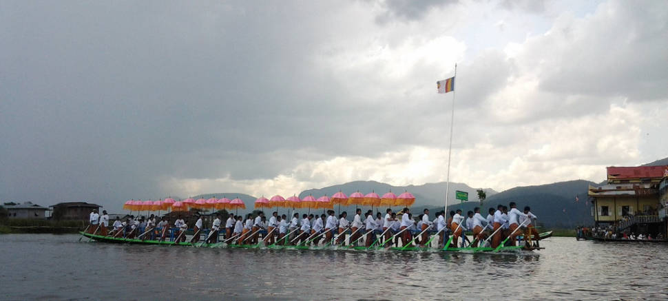 Best time for Phaung Daw Oo Pagoda Festival in Myanmar