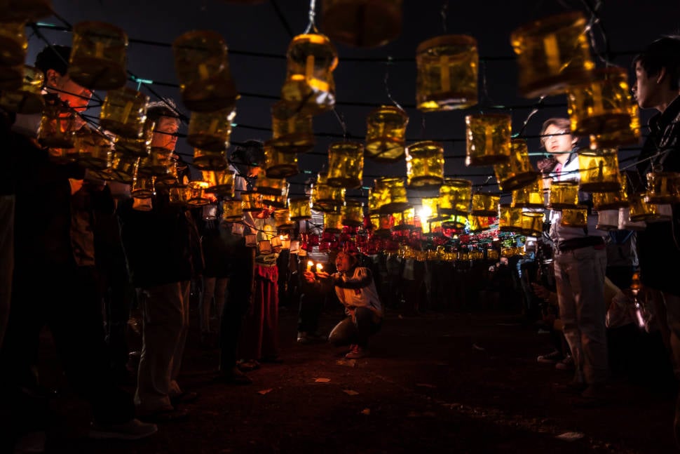 Tazaungdaing Light Festival in Myanmar - Best Time