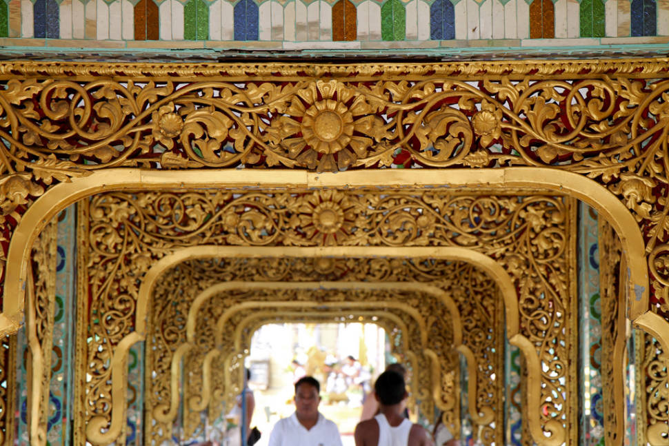 Visit Botataung Pagoda in Myanmar - Best Season