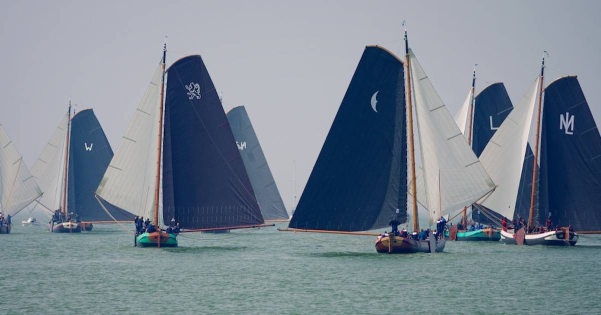 Skûtsjesilen Championships in The Netherlands - Best Time