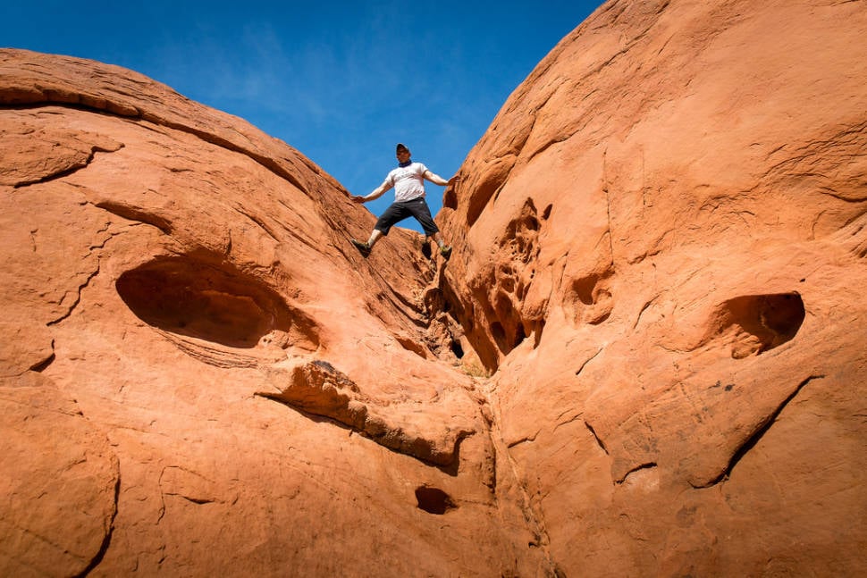 Hiking in the Valley of Fire in Nevada - Best Time