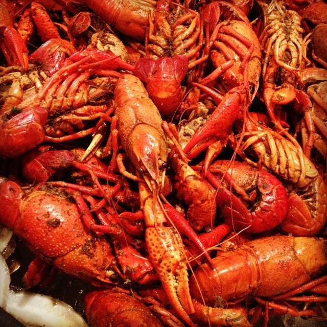 Crawfish Season in New Orleans - Best Time