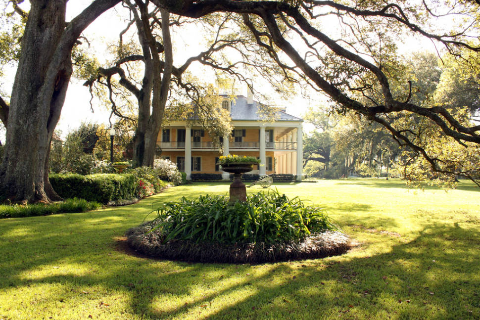 Best time for Plantation Pilgrimage in New Orleans