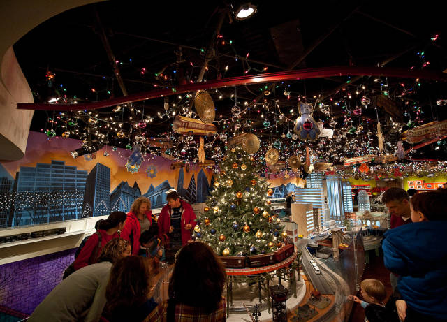 Grand Central Terminal and Vanderbilt Hall Christmas Market