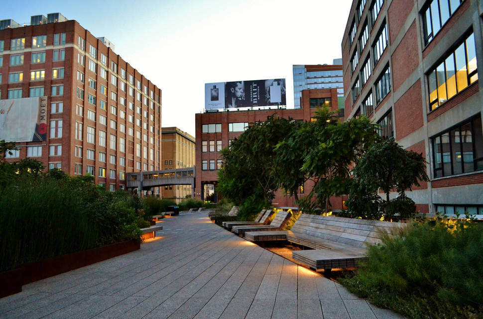 The High Line Sightseeing in New York - Best Season