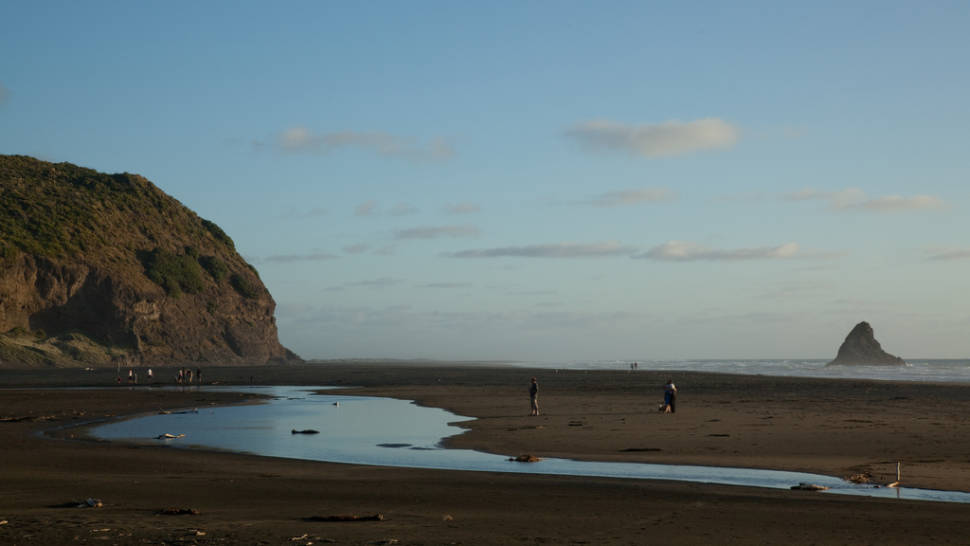 Karekare Beach