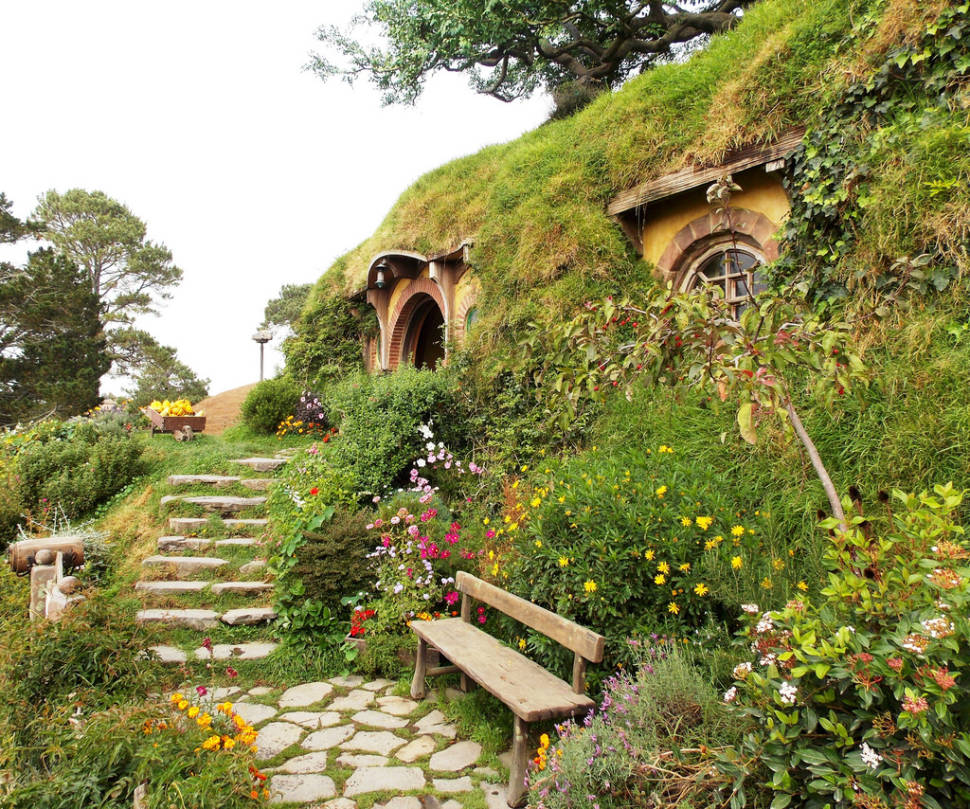 Hobbiton in New Zealand - Best Season