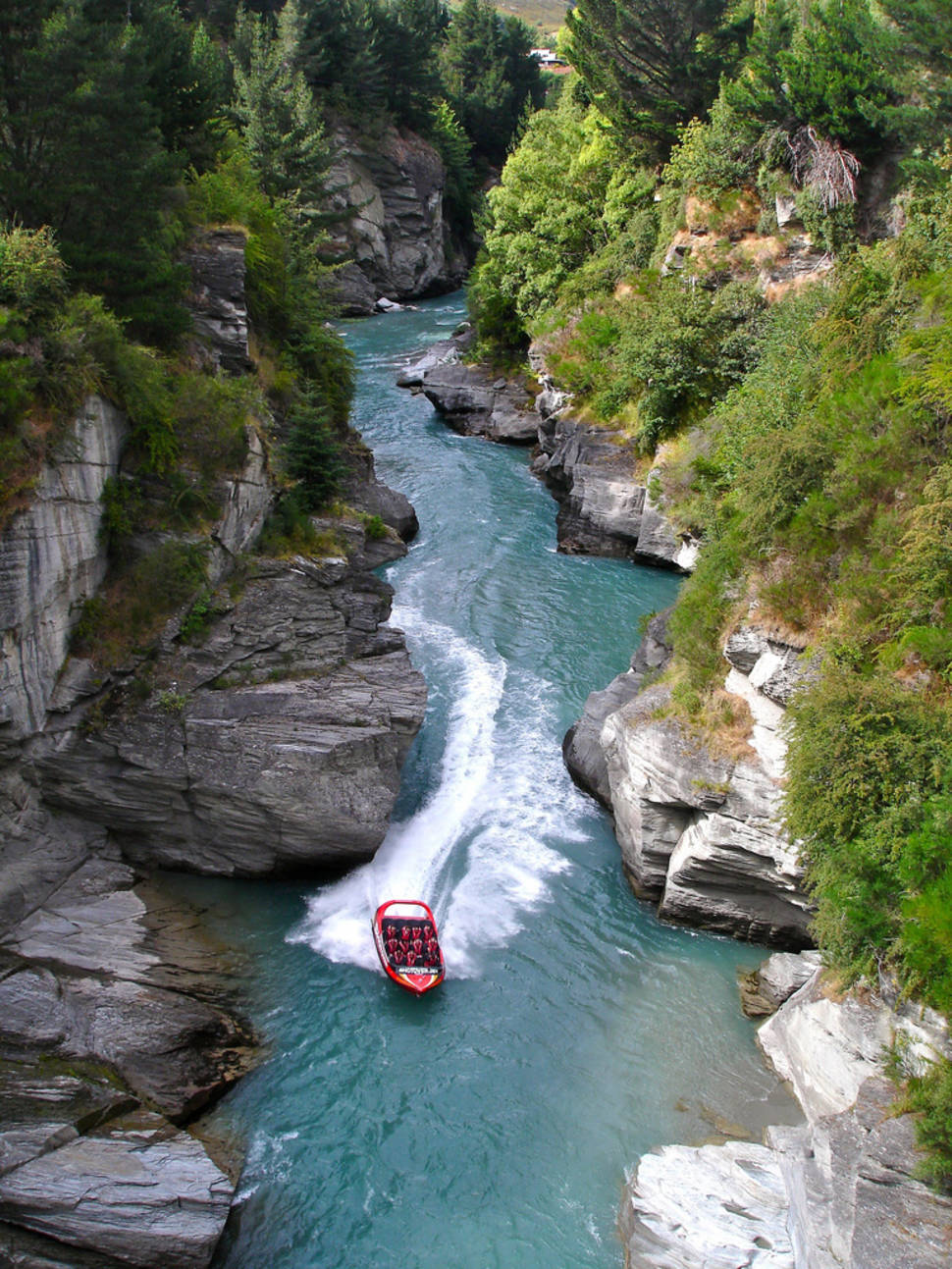 Best time for Shotover Canyon in New Zealand