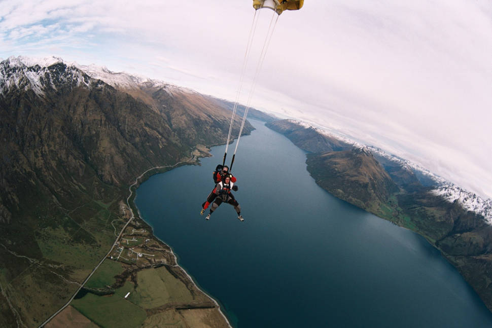 Sky diving in Quuenstown New Zealand