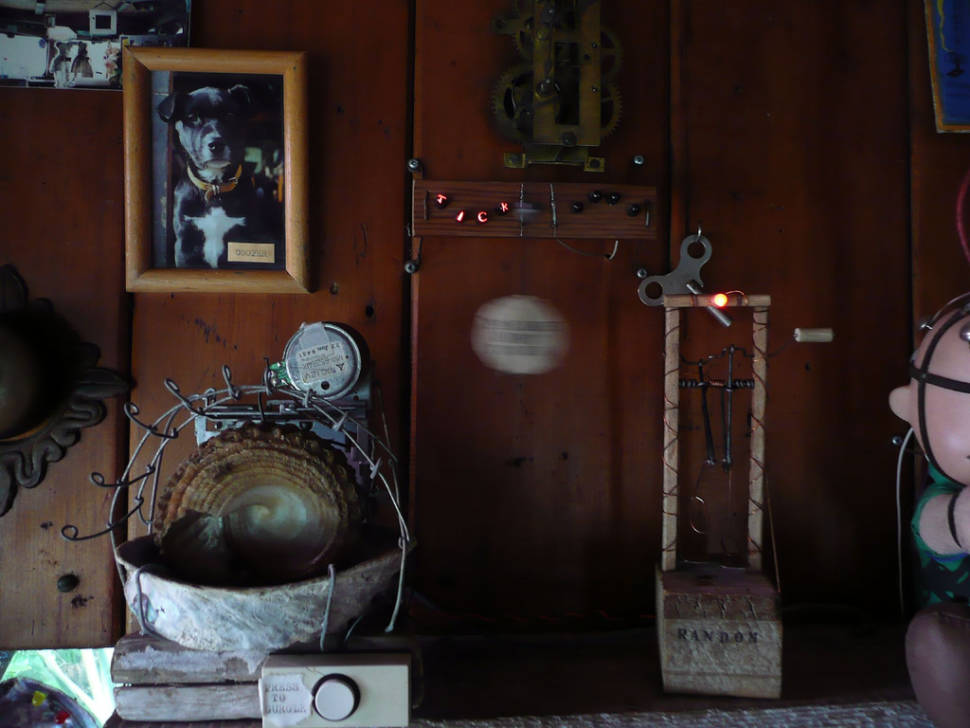 Best time to see The Lost Gypsy Gallery Bus in New Zealand