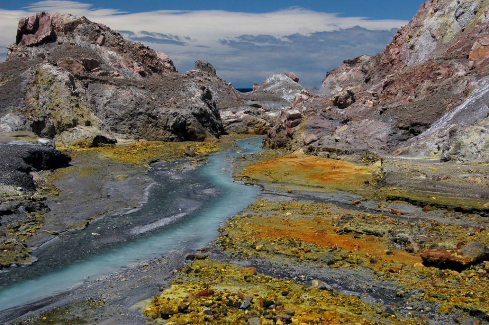 White Island Tour in New Zealand - Best Season