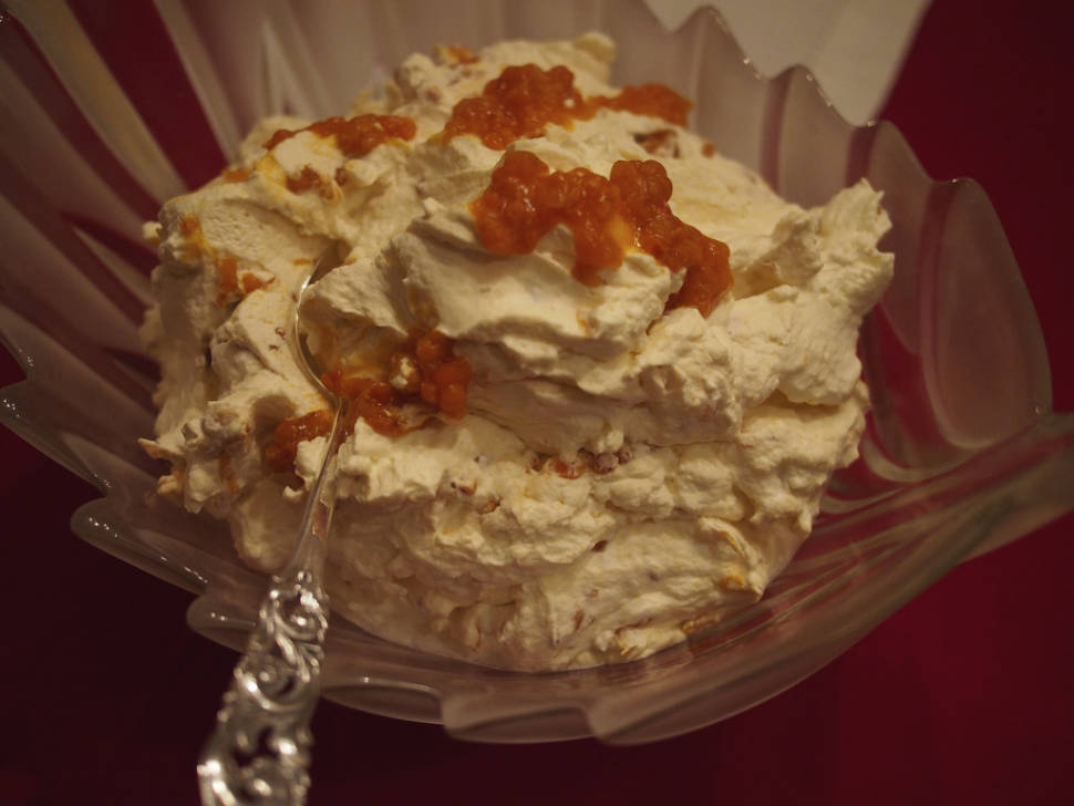 Best time for Christmas Desserts: Multekrem, Riskrem, Marzipan Christmas Pig in Norway