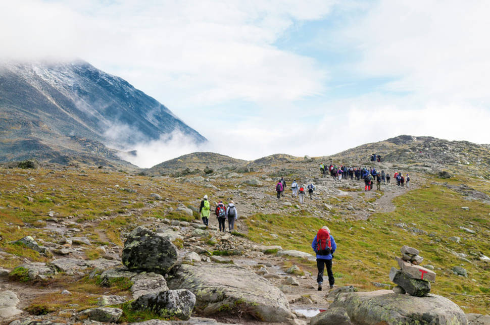 Hiking in Jotunheimen National Park in Norway - Best Season