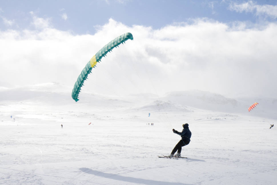 Snow Kiting in Norway - Best Time