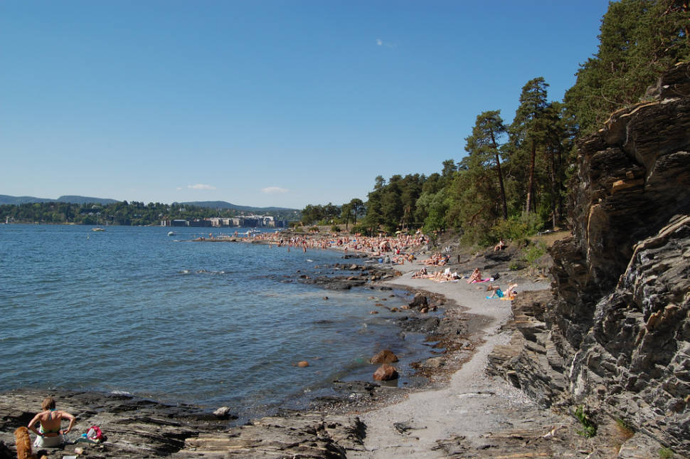 The picture is from Bygdøy, the beautiful and pittoresque "in town" peninsula where many of the most popular museums and other tourist attractions are