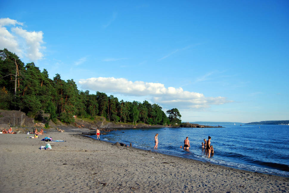 Huk Beach Season in Oslo - Best Time