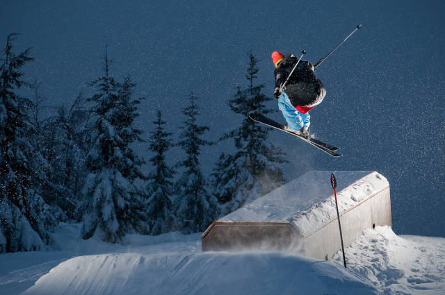 Skiing and Snowboarding in Oslo - Best Time