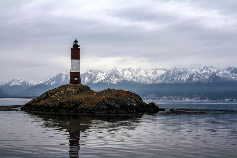 Les Eclaireurs lighthouse