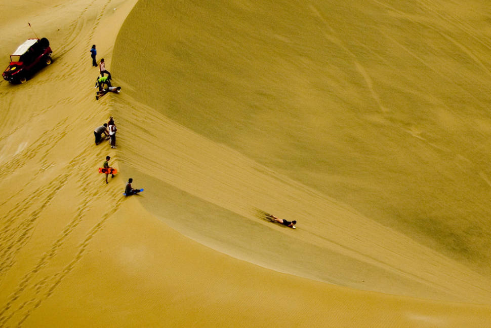 Sandboarding in Huacachina in Peru - Best Season