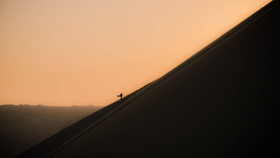 Best time for Sandboarding in Huacachina in Peru