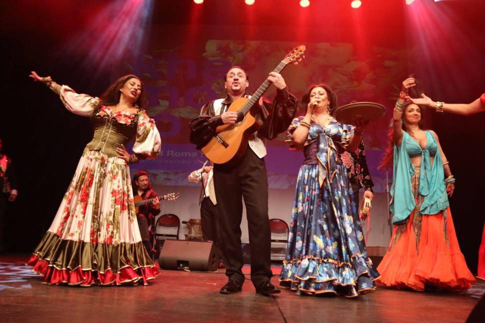 Best time for Khamoro Festival in Prague